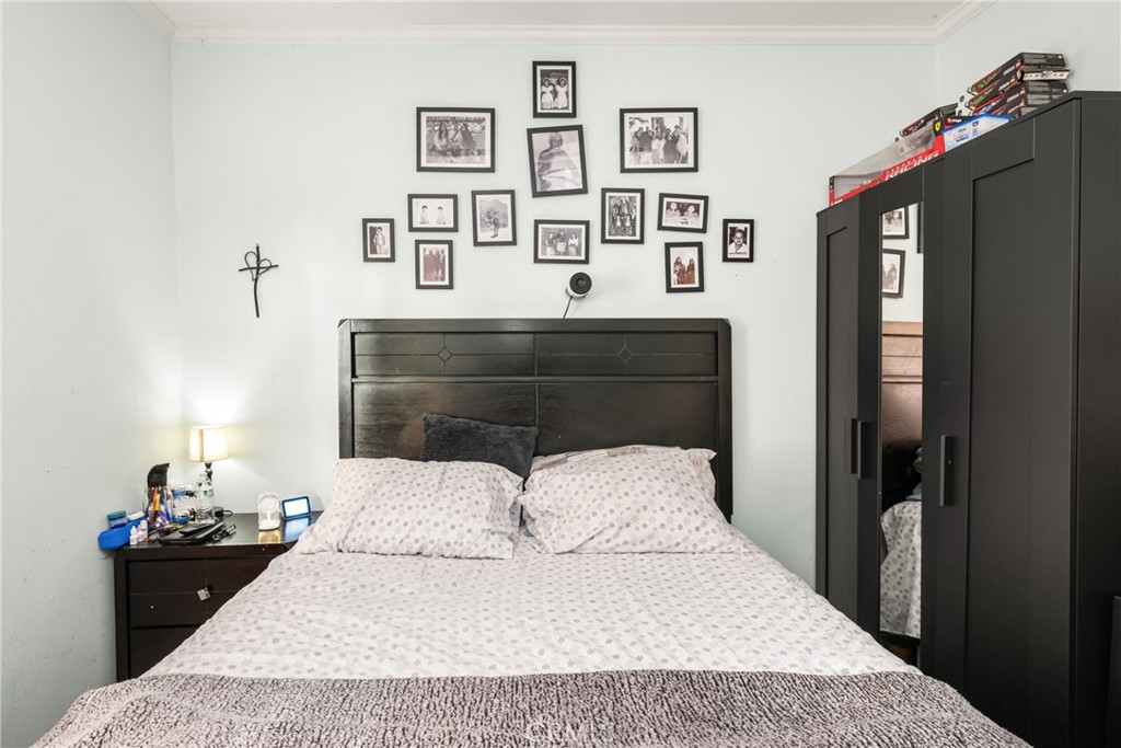 Eastside (ES) - Residential Income