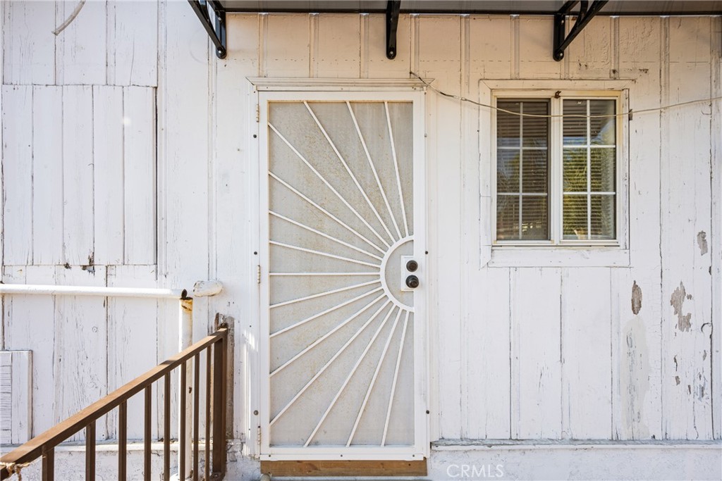 Eastside (ES) - Residential Income