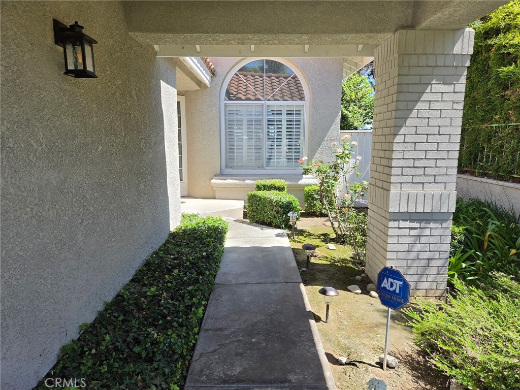 2481 Thistlewood Lane