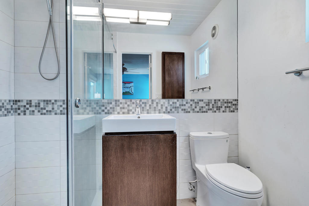 Racquet Club East - Residential