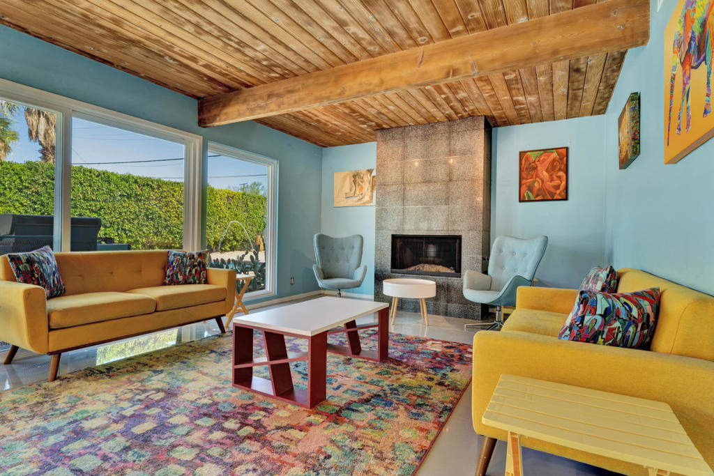 Racquet Club East - Residential