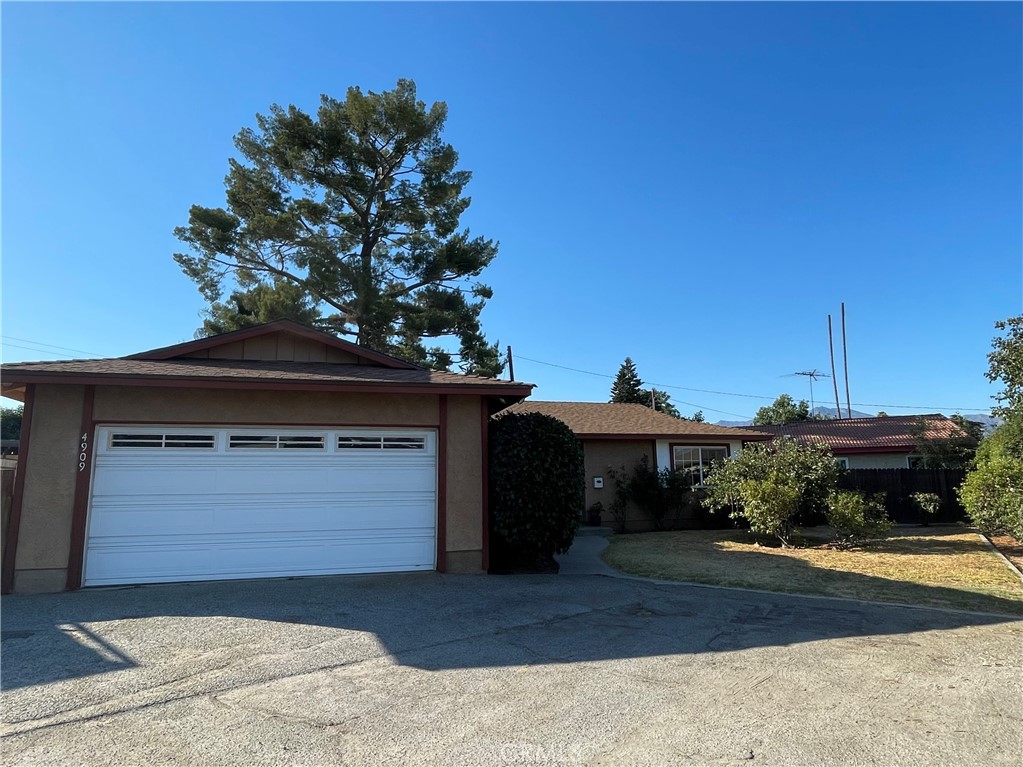 4909 Acacia Street