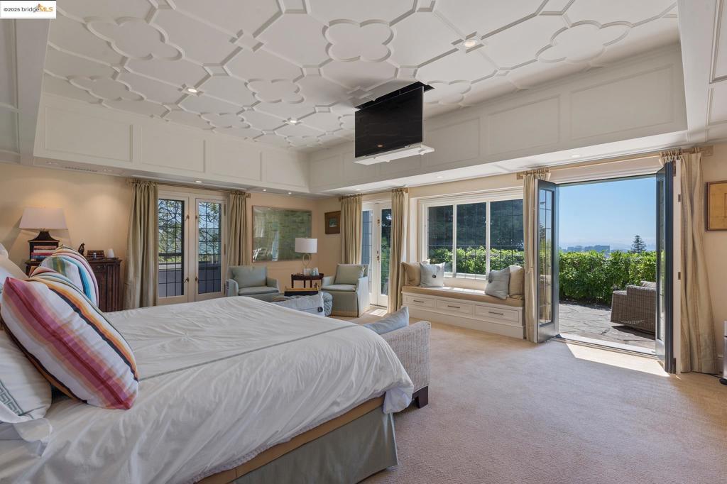 CENTRAL PIEDMONT - Residential