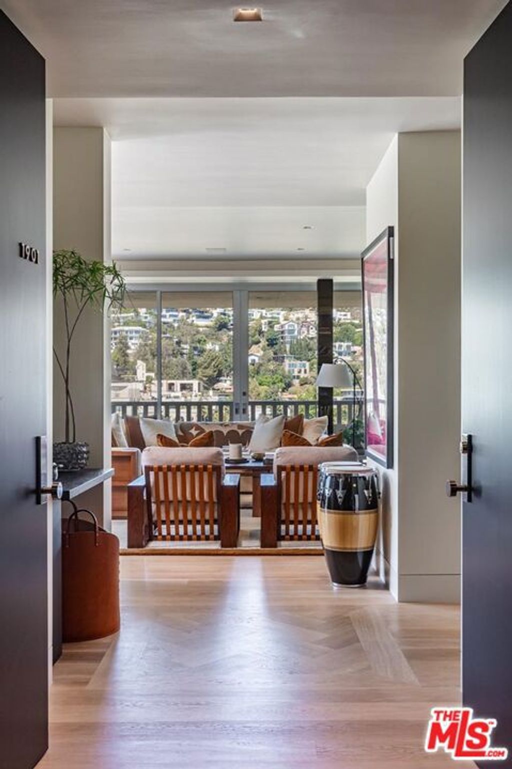 Photo of 9255 Doheny Road #1901, West Hollywood, CA 90069 (MLS # 25590251)