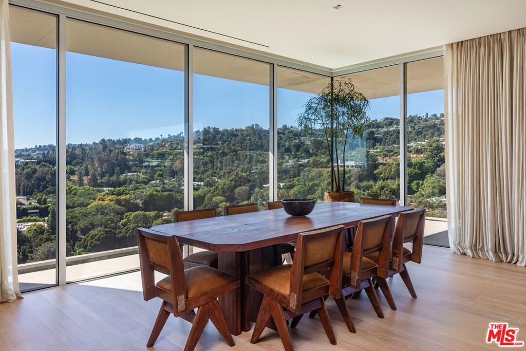 Properties 4 9255 Doheny Road 1901
