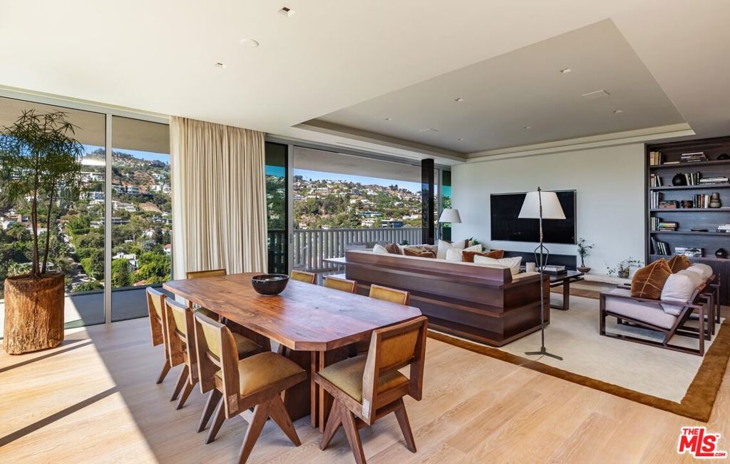 Properties 3 9255 Doheny Road 1901