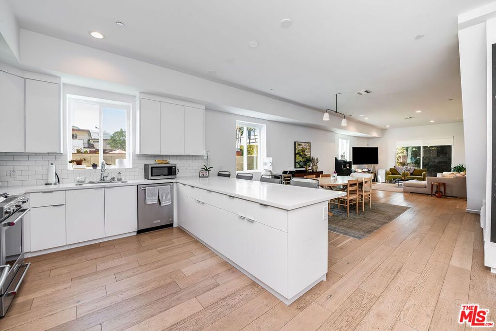 Photo of 4036 La Salle Avenue, Culver City, CA 90232 (MLS # 25563701)