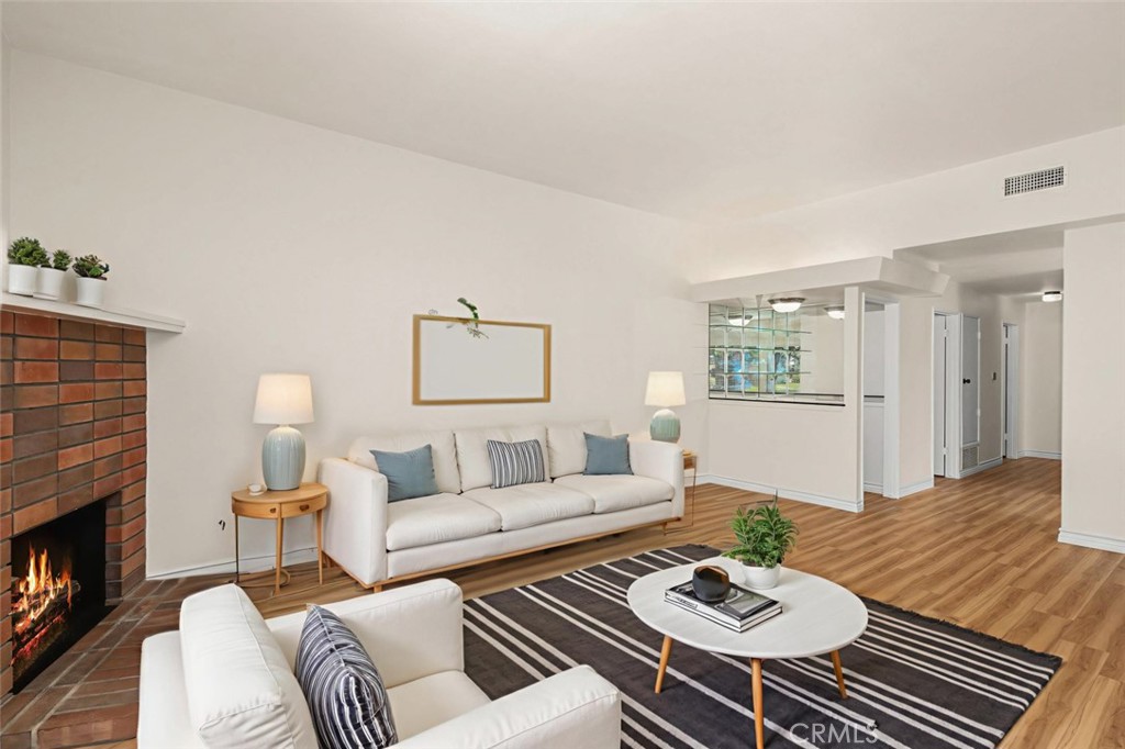 Lake Forest Keys (LK) - Residential Lease