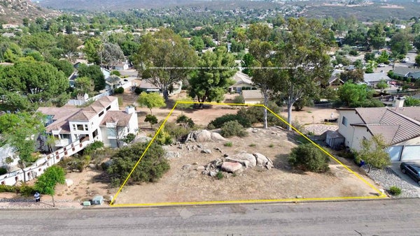 DAZA DR, RAMONA, CA 92065 - Image a88482faeb9cccdb0b8d783d8331a678/1693672965