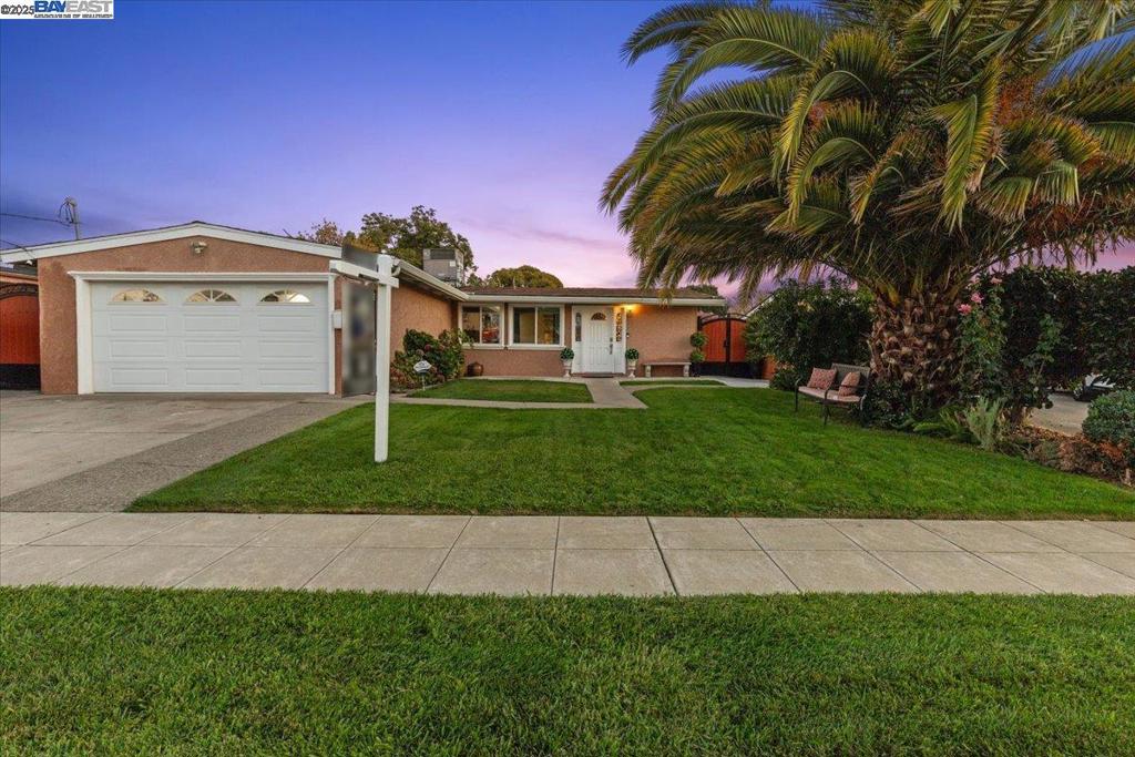 SOUTH GATE - Residential