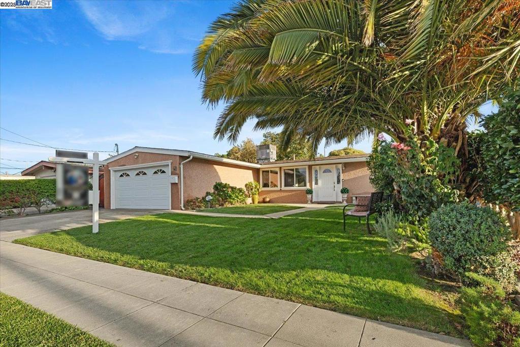 SOUTH GATE - Residential