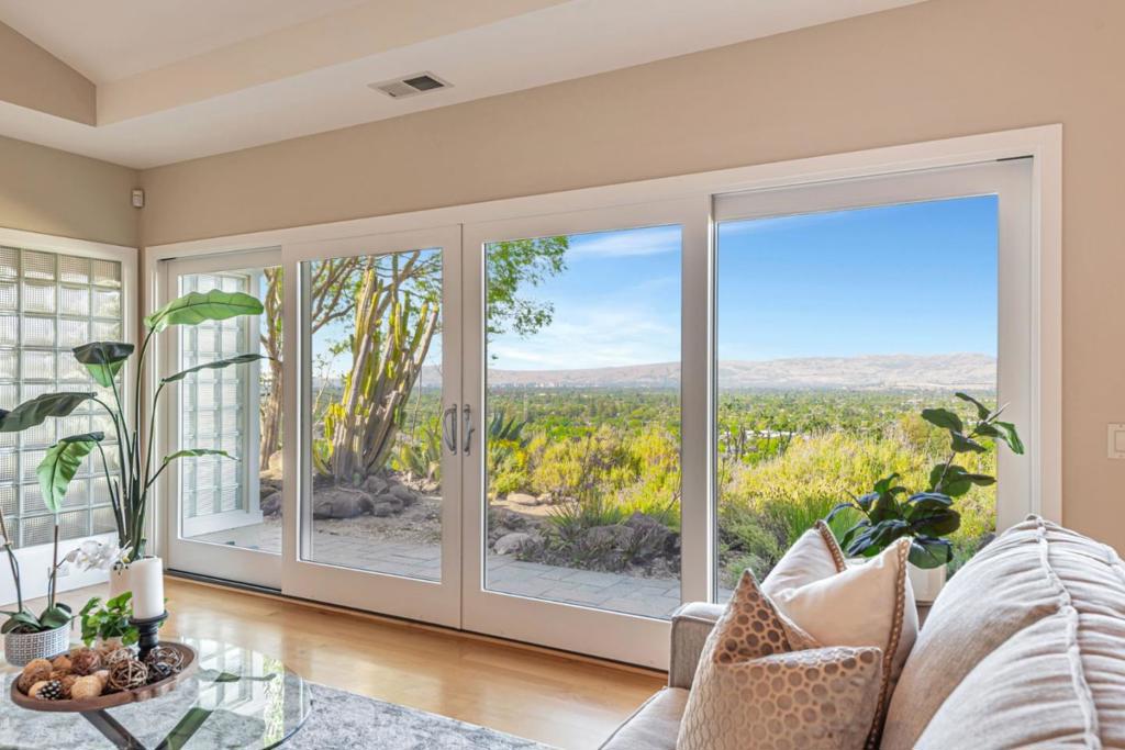 15010 Larga Vista Drive