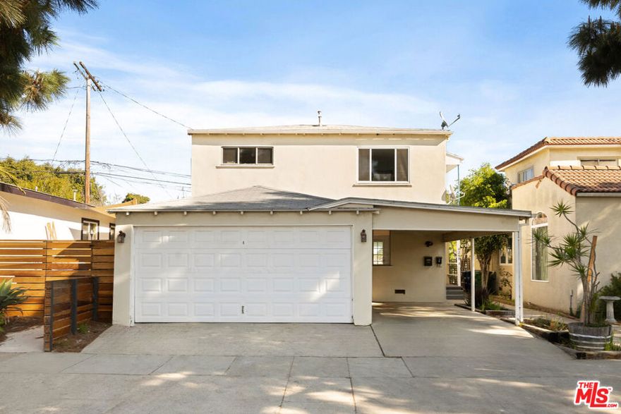 Don't miss out on this incredible opportunity to lease in a prime Carlson Park in Culver City! This updated lower-unit Spanish duplex offers two bedrooms and one bath, providing modern comfort and style. Enjoy the convenience of being close to schools, theaters, and downtown Culver City, with the bonus of easy access to the nearby bike path (Ballona Creek) located at the end of a quiet cul-de-sac. Laundry facilities are available on the premises for added convenience, and street parking ensures hassle-free accessibility. Seize the chance to make this your new home sweet home today!  DO NOT DISTURB TENANTS.