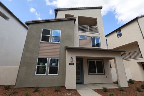 27322 Bear Paw Lane Valencia CA 91381