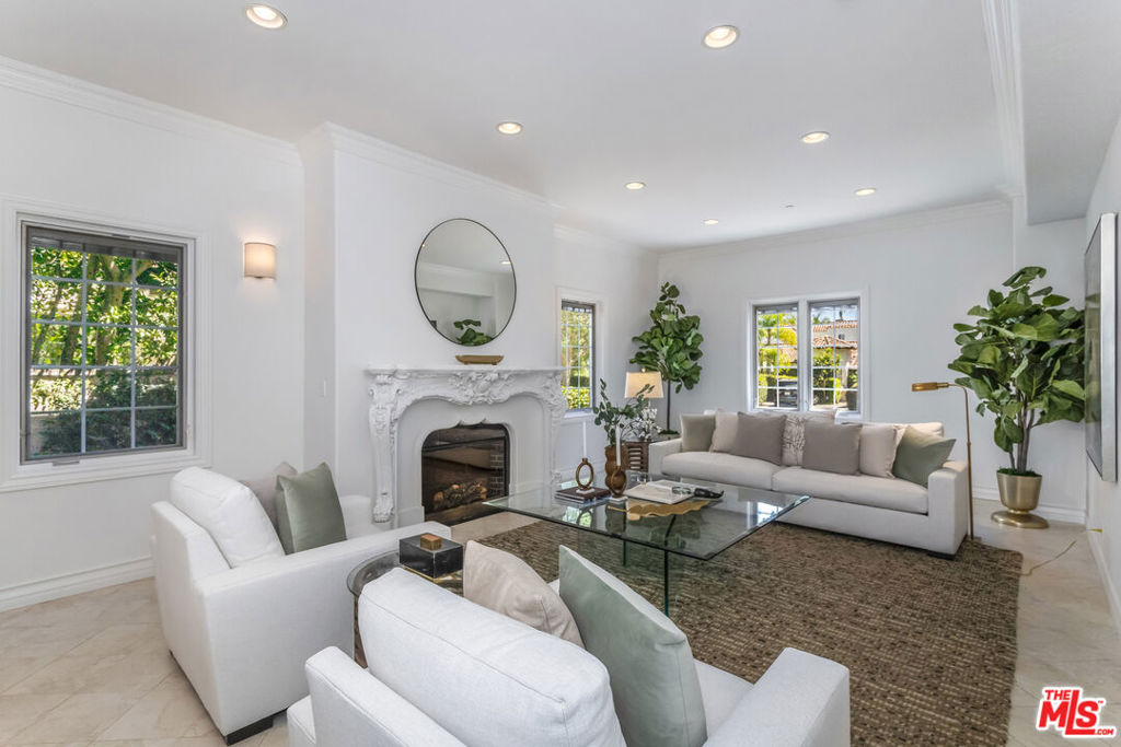 Properties 3 357 S Almont Drive