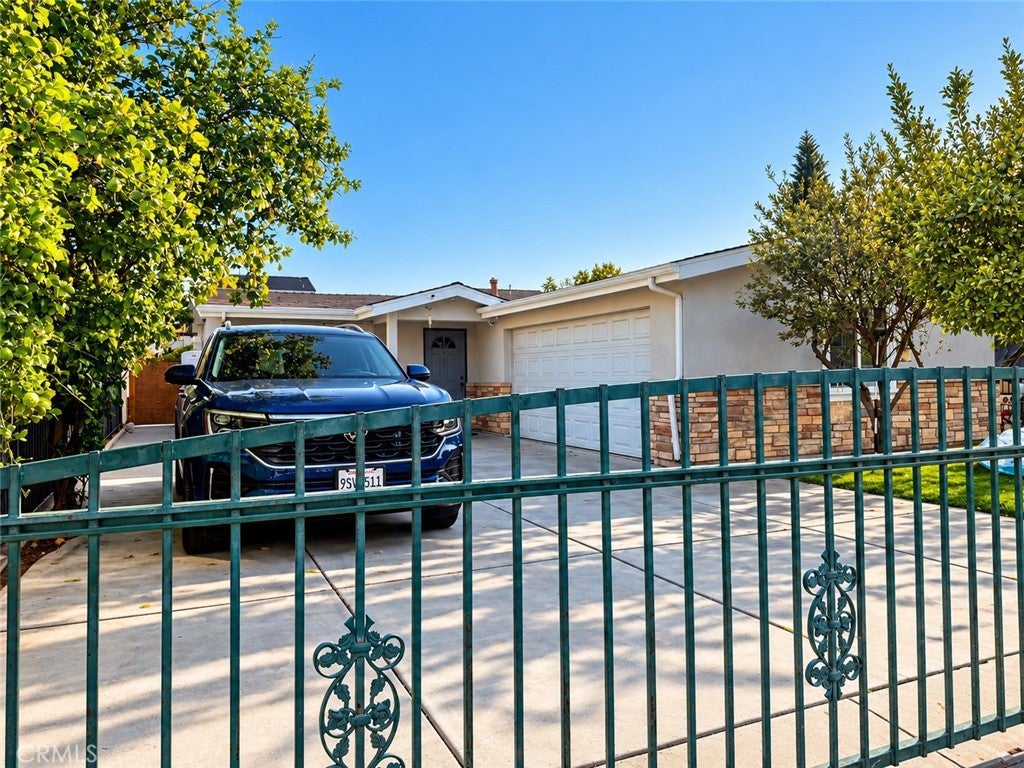10966 Emery
