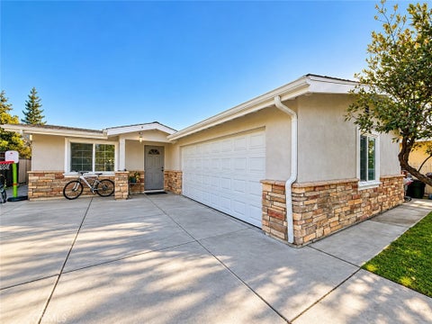 Photo of 10966 Emery ST, El Monte, CA 91731 (MLS # AR26226634)