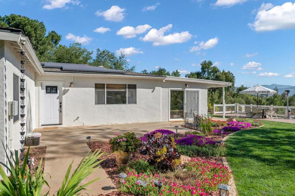 Photo of 214 Kens Rd, El Cajon, CA 92021 (MLS # 260006840SD)