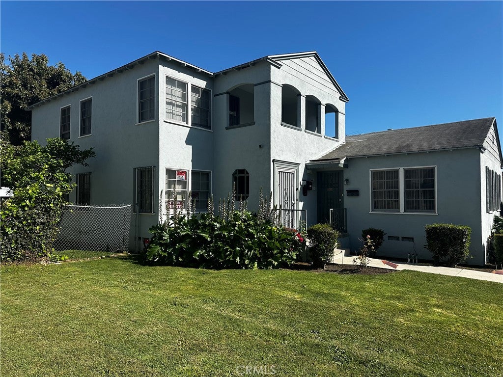 3526 Farmdale