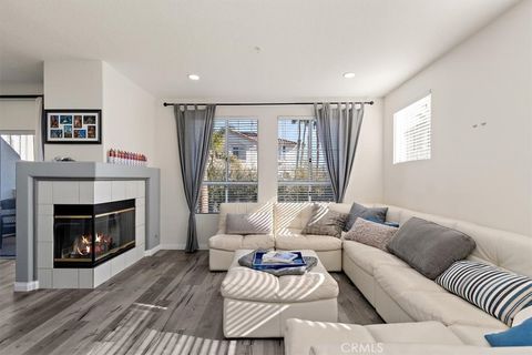 5485 Marine Hawthorne CA 90260