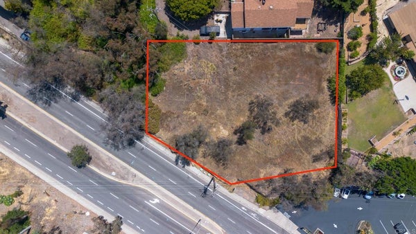 LAKE MURRAY BLVD, LA MESA, CA 91942 - Image a894ecaeeeb46fbe7148bc8f2a3c2d1f/2218534824
