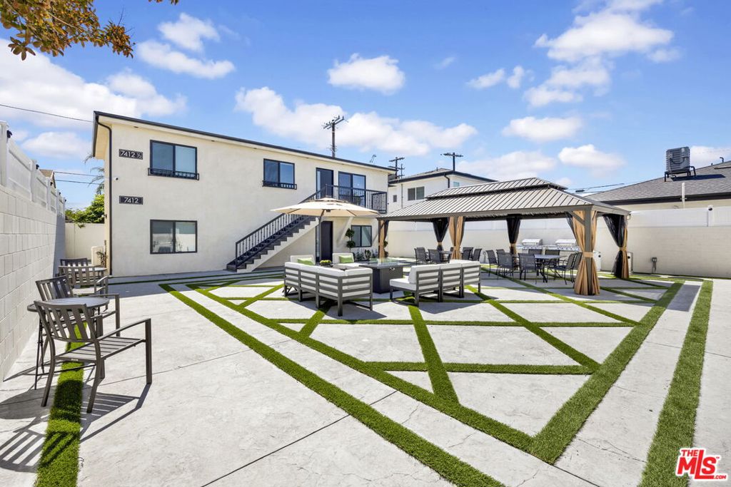 Properties 4 7410 Denny Avenue