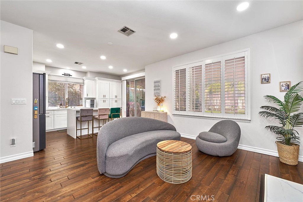 Pacific Colony (PCOL) - Residential