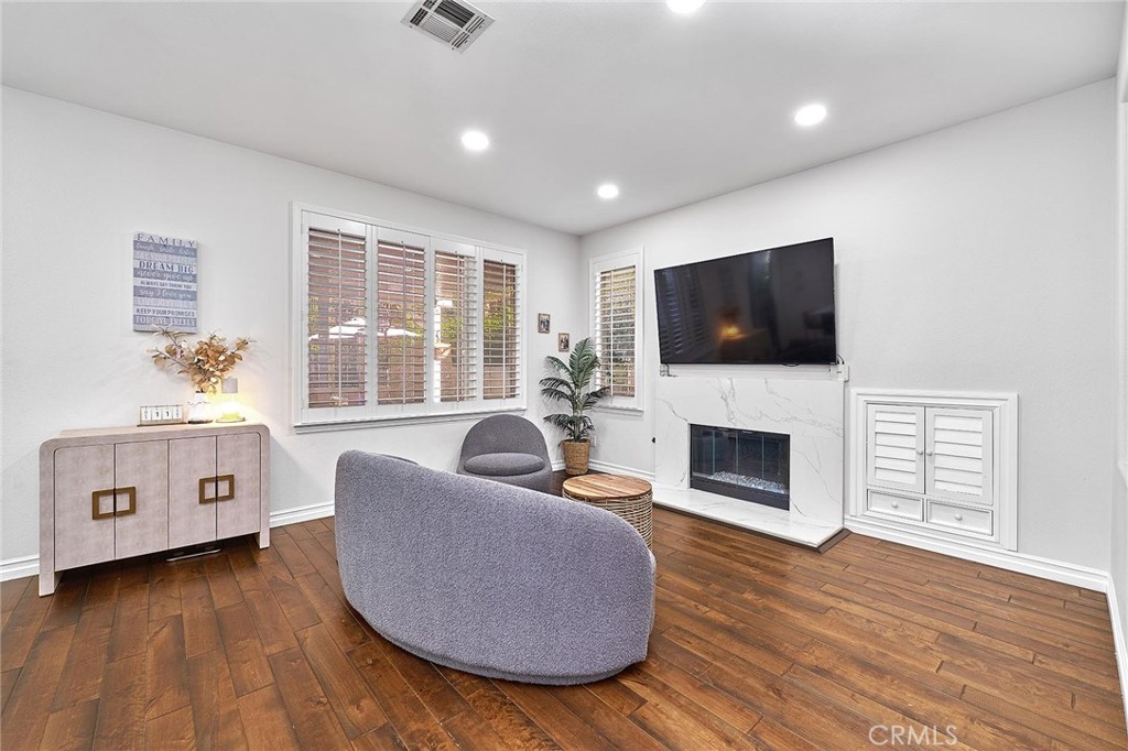 Pacific Colony (PCOL) - Residential