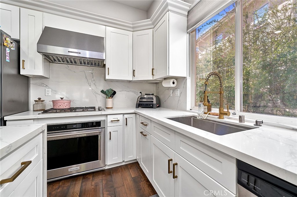 Pacific Colony (PCOL) - Residential