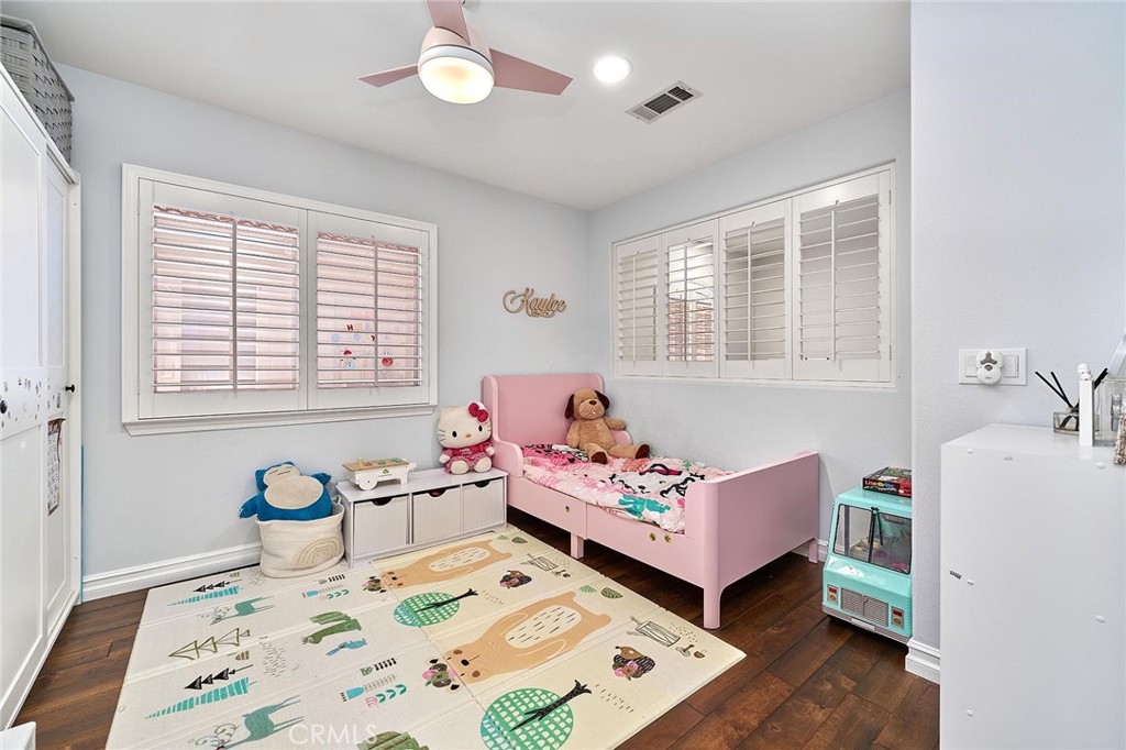 Pacific Colony (PCOL) - Residential