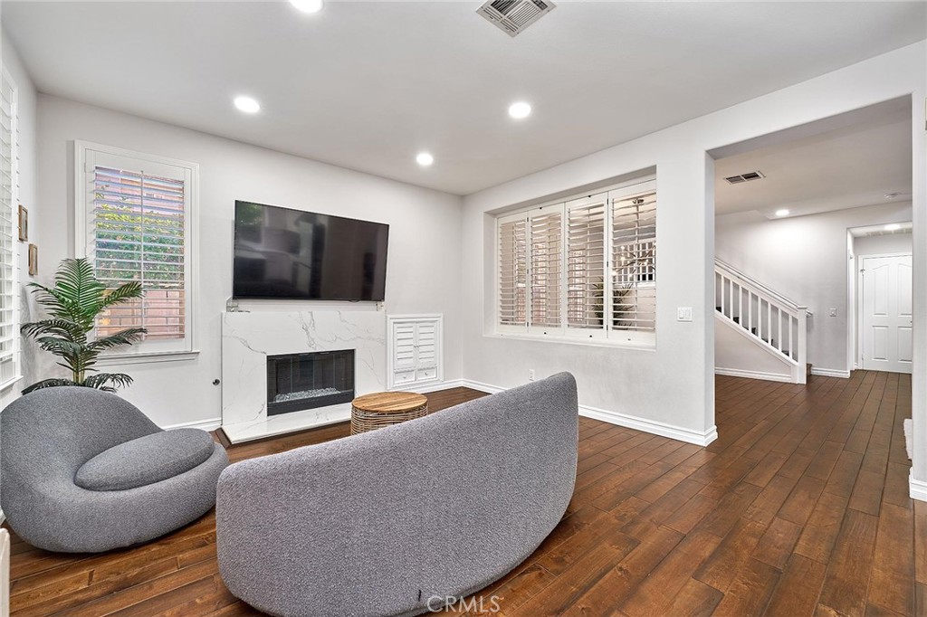 Pacific Colony (PCOL) - Residential