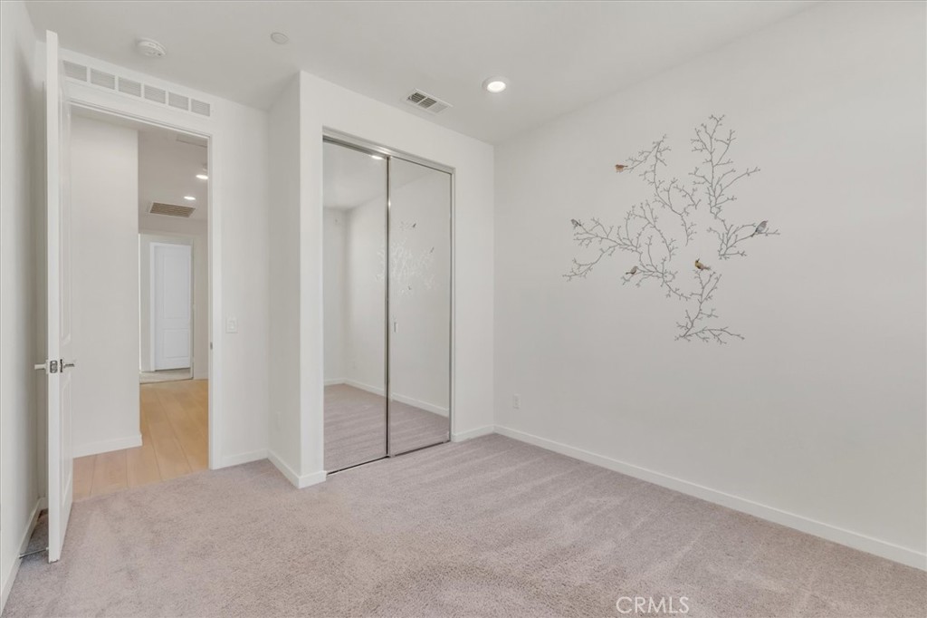 Crimson (CRIM5P) - Residential Lease