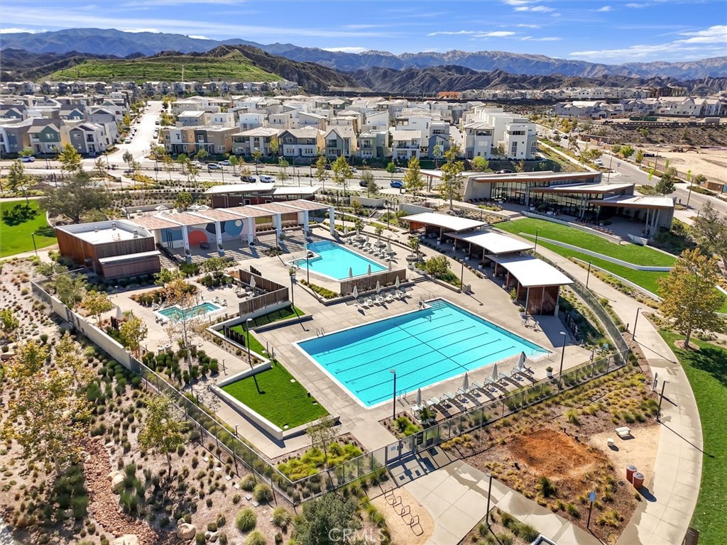 Crimson (CRIM5P) - Residential Lease