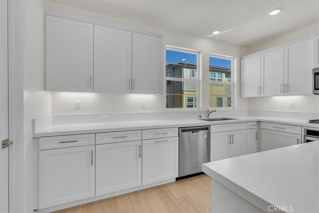 Crimson (CRIM5P) - Residential Lease