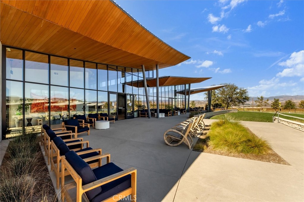 Crimson (CRIM5P) - Residential Lease