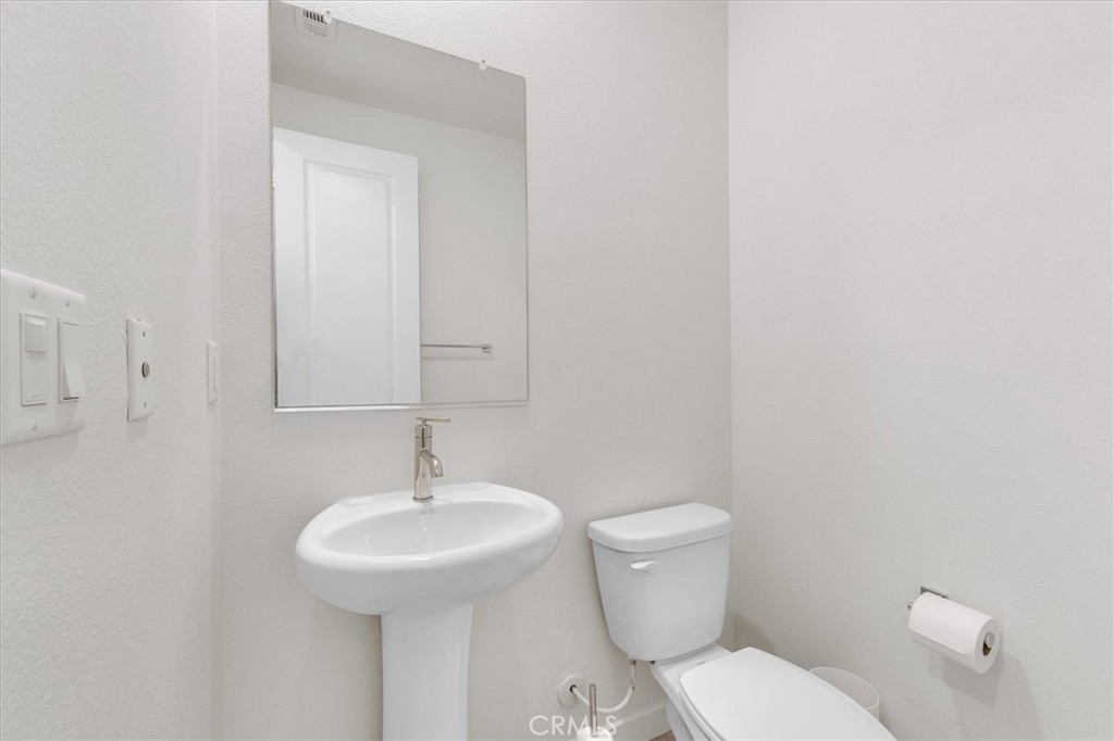 Crimson (CRIM5P) - Residential Lease