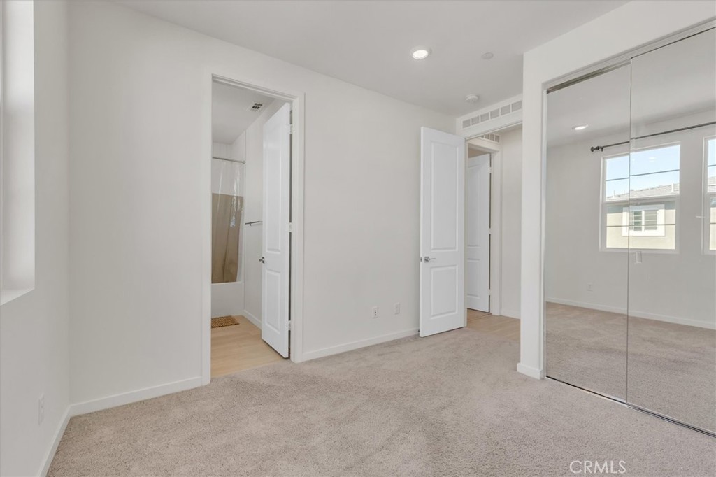 Crimson (CRIM5P) - Residential Lease