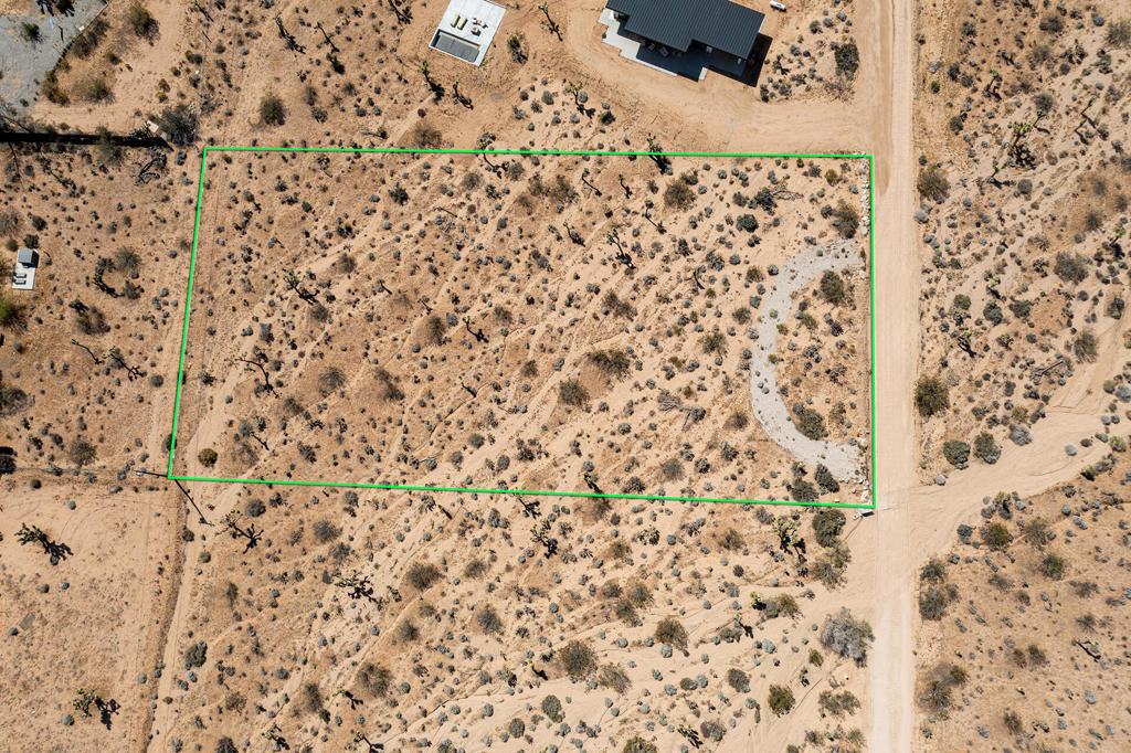 6655 Saddleback Road