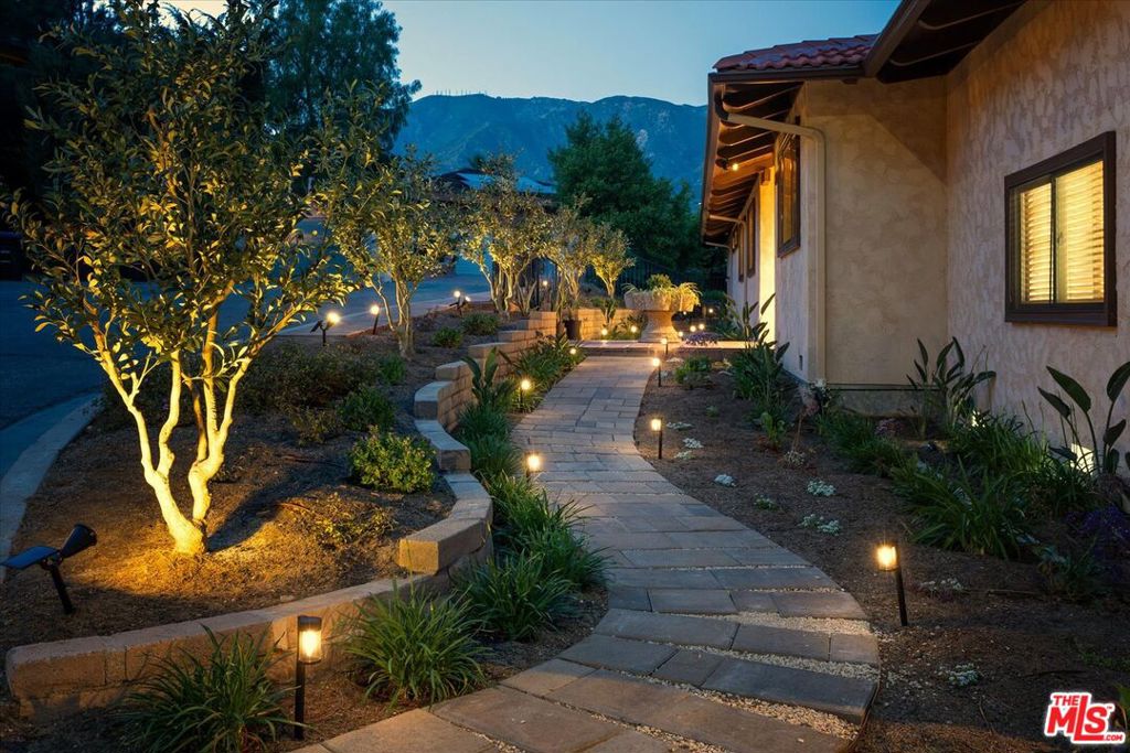 3770 Whiting Manor Lane