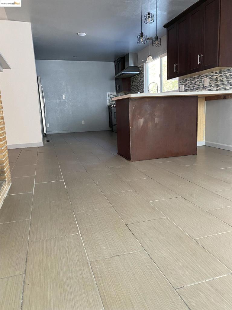 GOLF LINKS - Residential