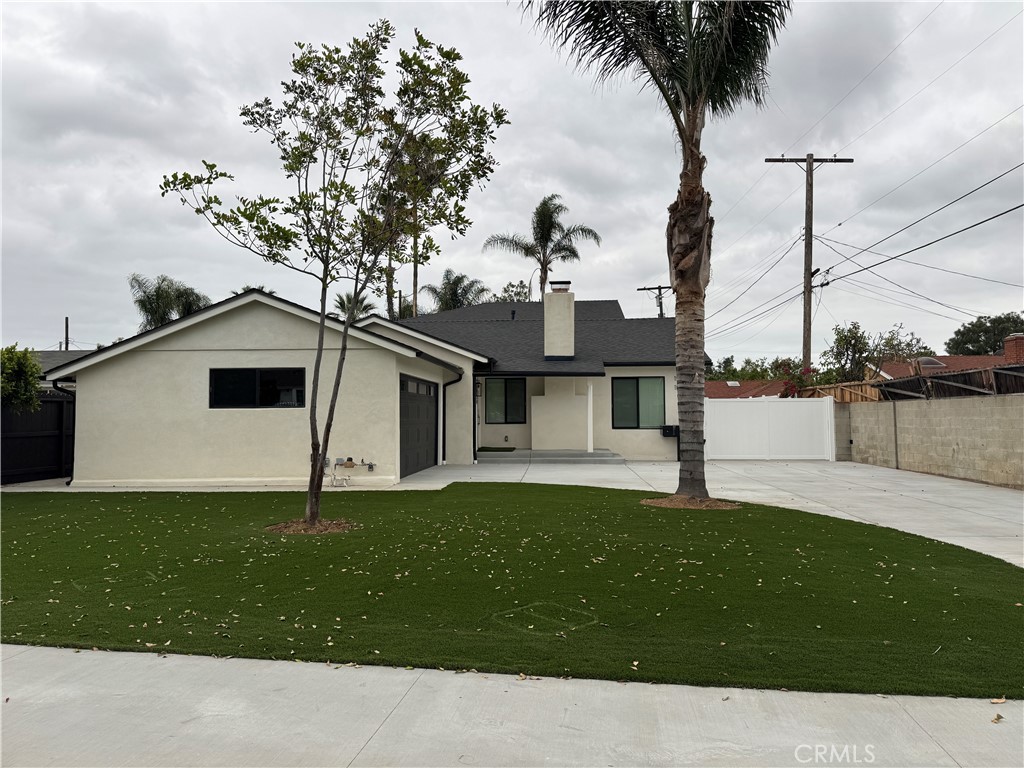 Properties 1 15234 Kingsbury Street