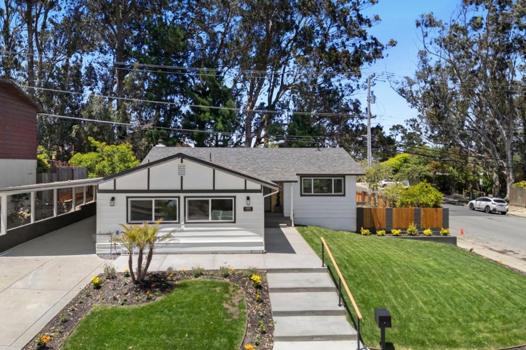 2600 Evergreen Drive