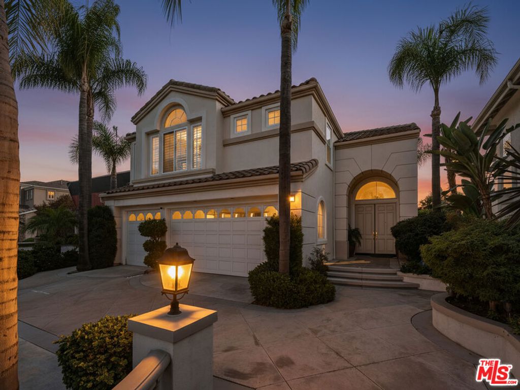 Photo of 2670 Belinda Court, Fullerton, CA 92835 (MLS # 25611599)