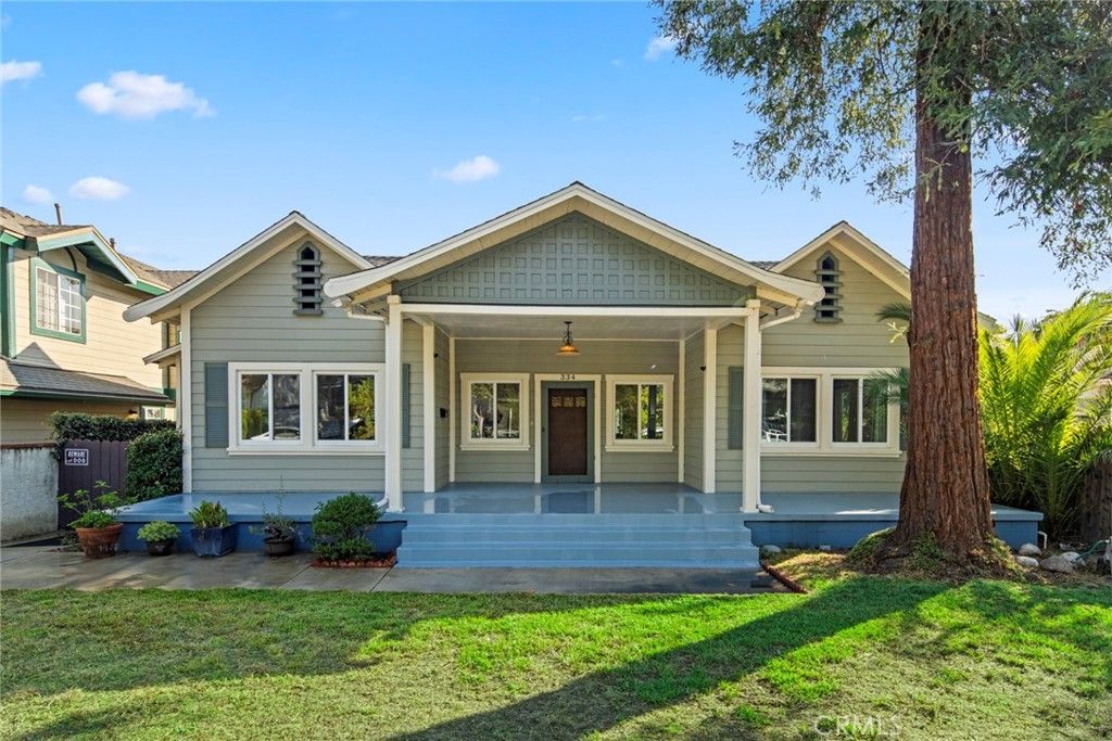 Photo of 334 Linwood Ave, Monrovia, CA 91016 (MLS # WS25243496)