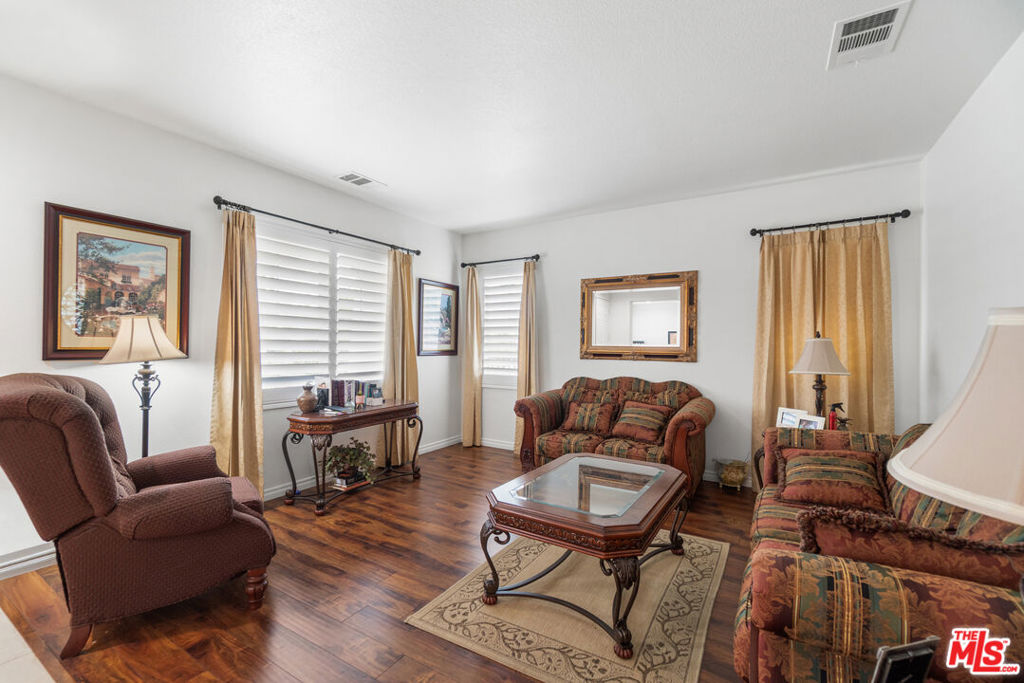 6390 N Angels Peak Drive