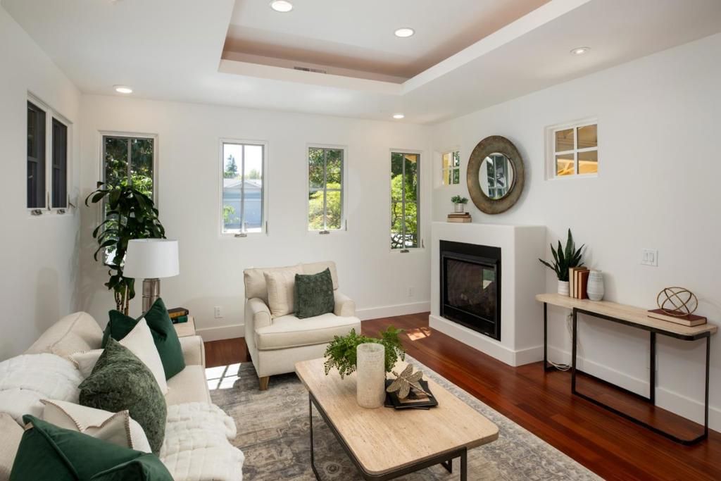listing image 130729180058182016159