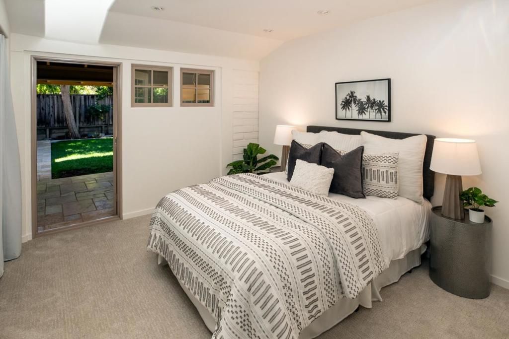 listing image 130726621037267364291