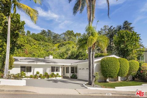 Photo of 1220 N Norman Place, Los Angeles, CA 90049 (MLS # 26660733)