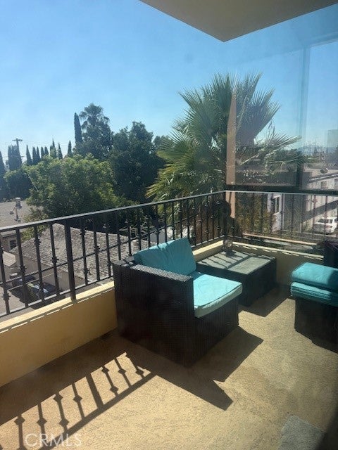 6938 Laurel Canyon Blvd