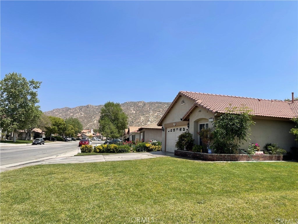 25755 VIA TEJON AVE